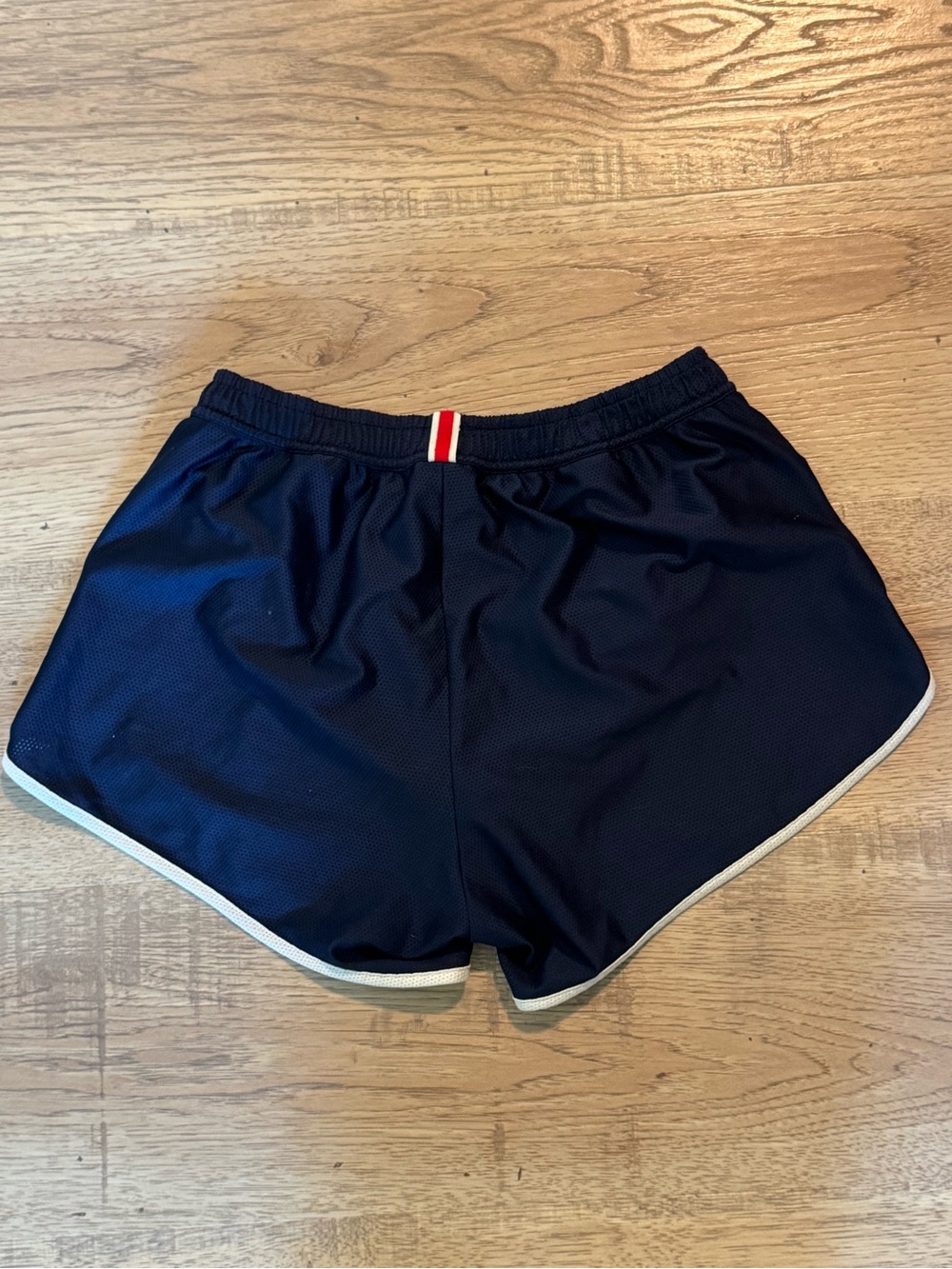 Tracksmith Van Cortlandt Running Shorts Navy Women’s Small - Picture 6 of 7